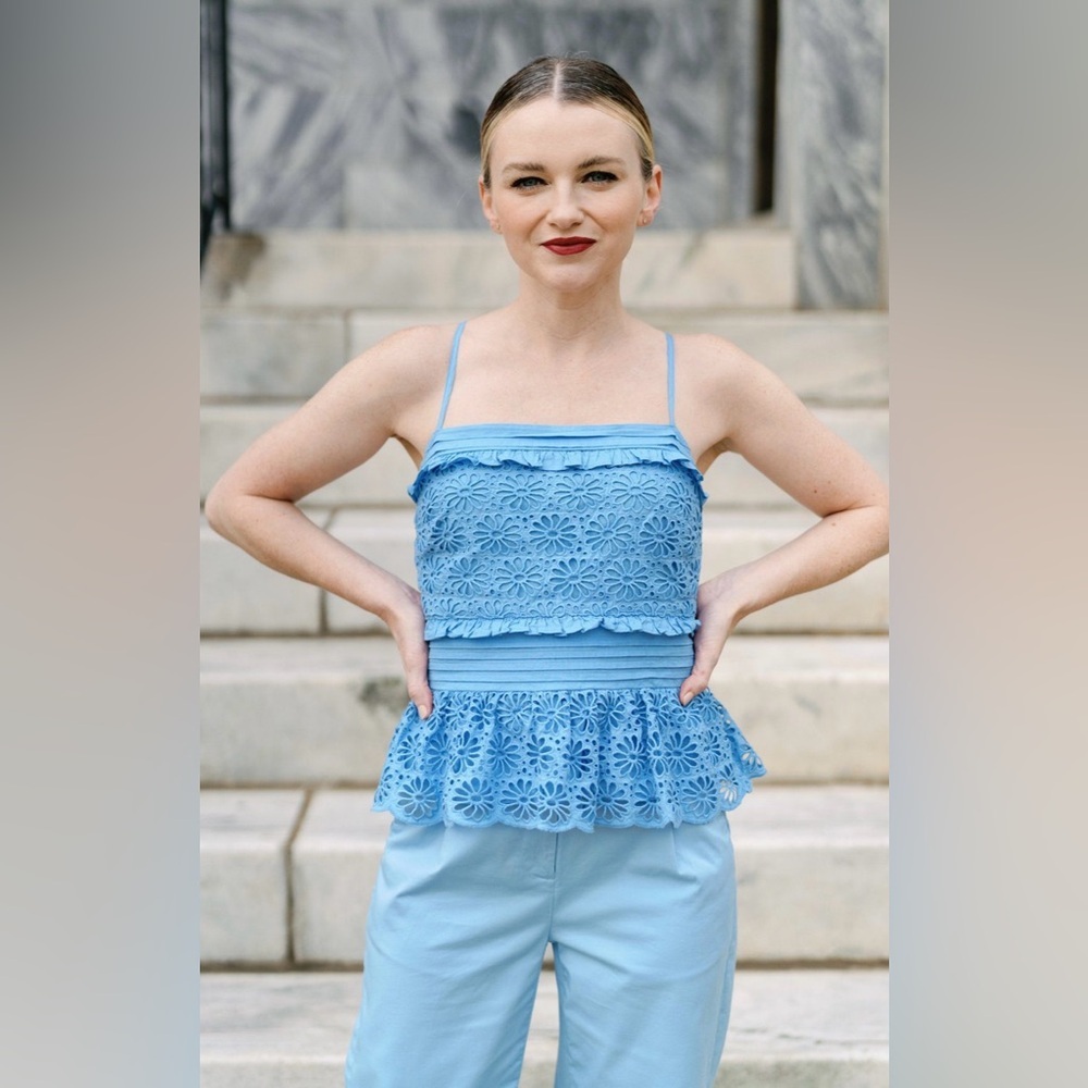 💙NWT! J.Crew Cross-back Smocked-Waist Eyelet Top, Size XS💙